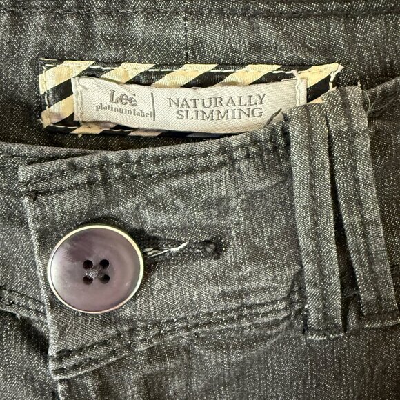 Lee Platinum Label Naturally Slimming Pants – Dark Black, Size 33x28‎ - Picture 3 of 5